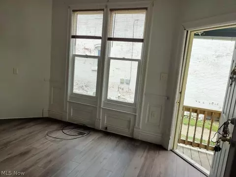 Living - 1335 W 3rd St, Ashtabula, OH 44004 photo 2 of 4