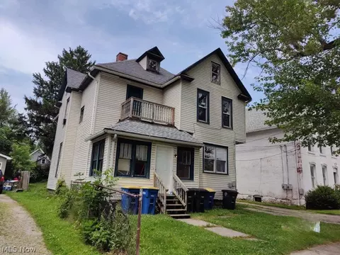 1335 W 3rd St, Ashtabula, OH 44004