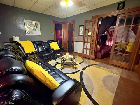 257 Wooster St, Elyria, OH 44035 photo 6