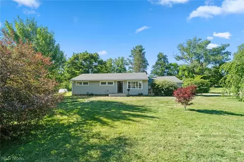 202 Grandview Dr, Lodi, OH 44254