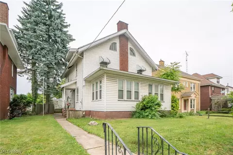 815 Broad Ave NW, Canton, OH 44708