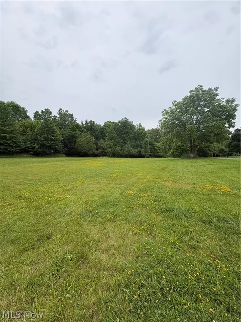 Elm Drive, Rittman, OH 44270