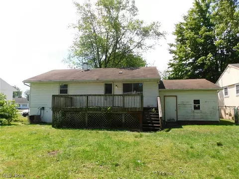 Exterior - 1361 E 28th St, Ashtabula, OH 44004 photo 4 of 5