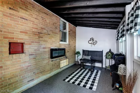 Exterior - 454 E 266th St, Euclid, OH 44132 photo 1 of 4