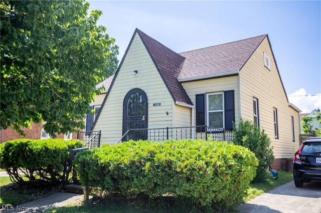 19508 Kildeer Ave, Cleveland, OH 44119