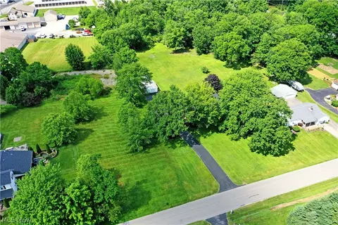 View/Area - 1070 Calla Rd E, Poland, OH 44514 photo 1 of 3