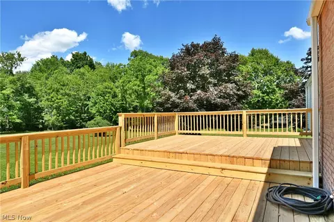 Exterior - 1070 Calla Rd E, Poland, OH 44514 photo 3 of 8