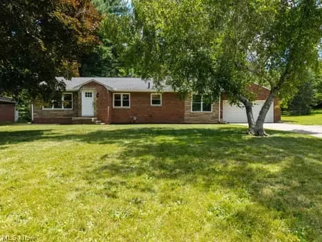 2805 Glencoe, Akron, OH 44319