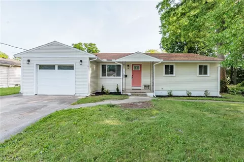 1730 W 20th St, Lorain, OH 44052