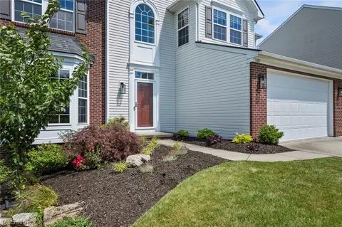 Exterior - 1165 Jonah Dr, Copley, OH 44321 photo 3 of 7