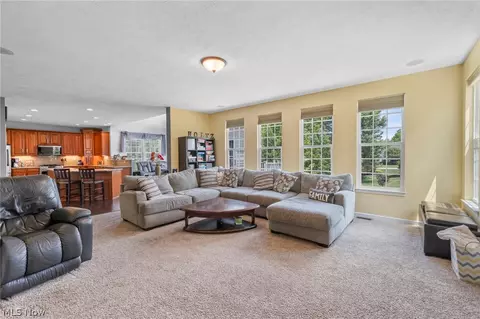 Living - 1165 Jonah Dr, Copley, OH 44321 photo 2 of 3