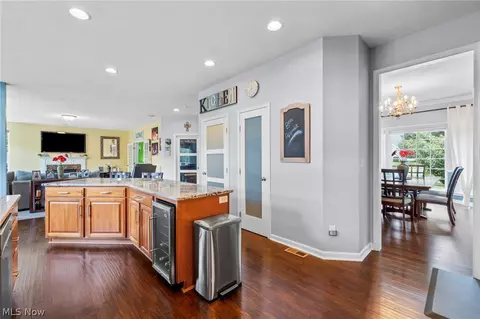 Kitchen - 1165 Jonah Dr, Copley, OH 44321 photo 4 of 6