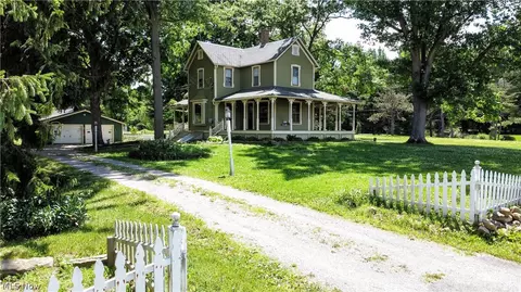 7414 Greenwich Rd, Seville, OH 44273
