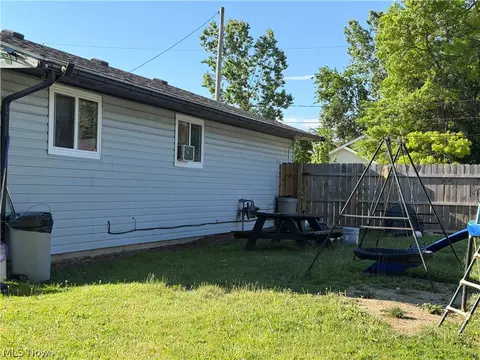 Exterior - 362 Brace Ave, Elyria, OH 44035 photo 8 of 8