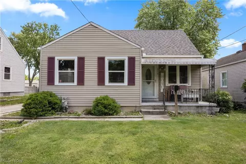 130 Roger Ave, Bellevue, OH 44811