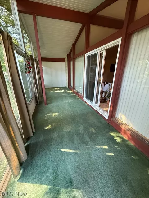2174 Rockefeller Rd, Wickliffe, OH 44092 photo 11