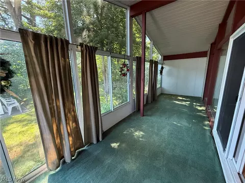 2174 Rockefeller Rd, Wickliffe, OH 44092 photo 12