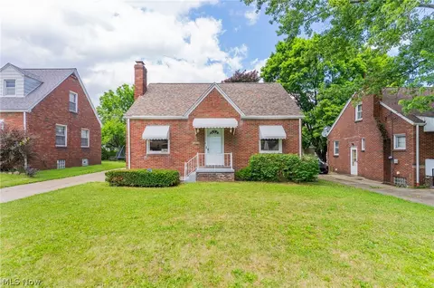 1340 E Boston Ave, Youngstown, OH 44502