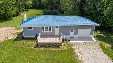 15763 Gar Hwy, Montville, OH 44064