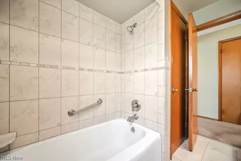 7988 Wright Rd, Broadview Heights, OH 44147 photo 27