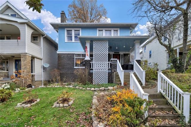 2205 Grandview Ave, Cleveland Heights, OH 44106