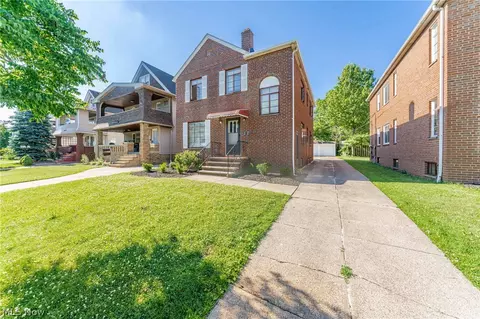 14603 Garfield Ave, Lakewood, OH 44107