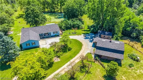 6827 Wooster Pike, Medina, OH 44256