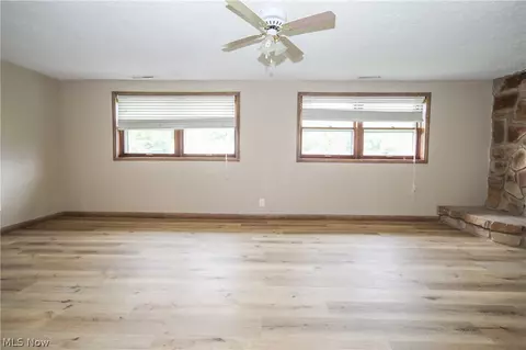 Living - 135 Pine Ln, Barnesville, OH 43713 photo 5 of 5