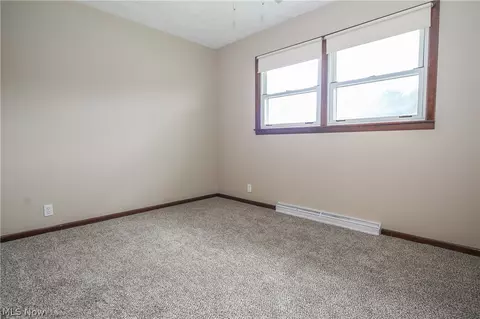 Bedroom - 135 Pine Ln, Barnesville, OH 43713 photo 5 of 6
