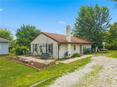 144 52nd St SW, Canton, OH 44706