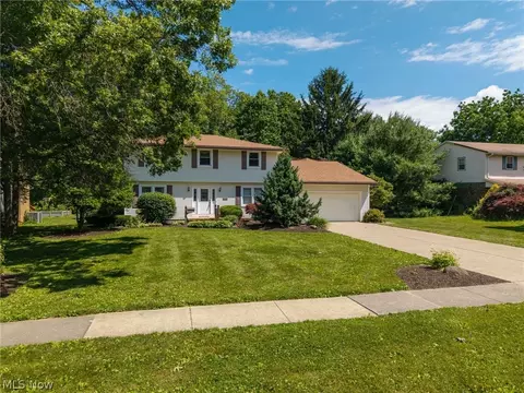 502 Farr Ave, Wadsworth, OH 44281