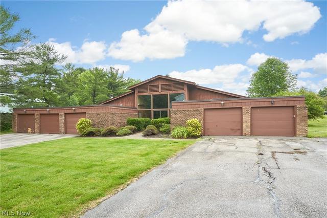3420 Burrwood Dr, Richfield, OH 44286