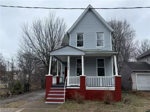 7705 Star Ave, Cleveland, OH 44103