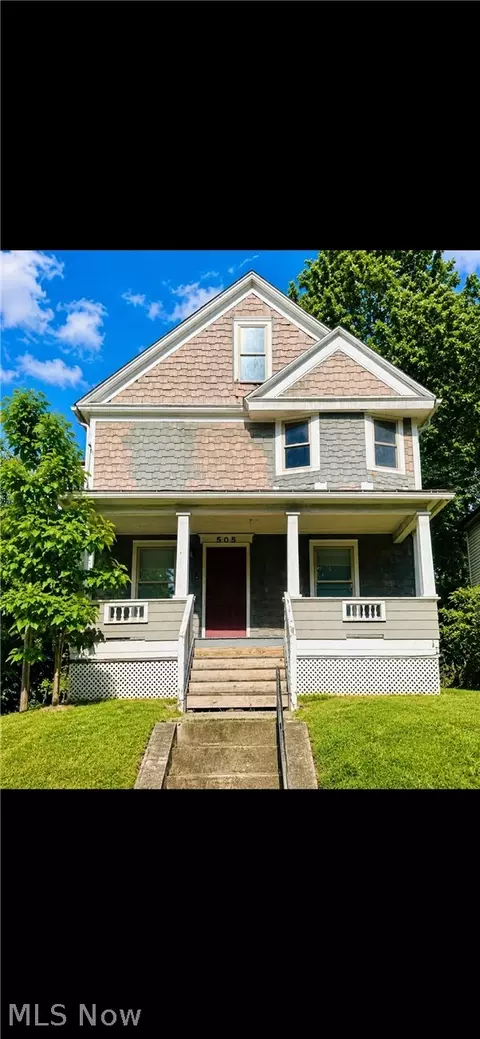 505 Rentschler St, Akron, OH 44304