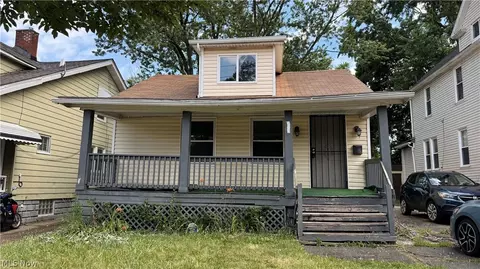 12607 Watterson Ave, Cleveland, OH 44105