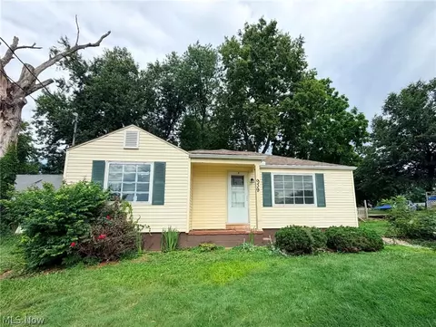939 Blue Ave, Zanesville, OH 43701