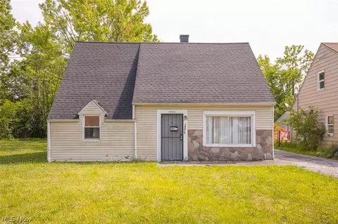 19414 Longbrook Rd, Warrensville Heights, OH 44128