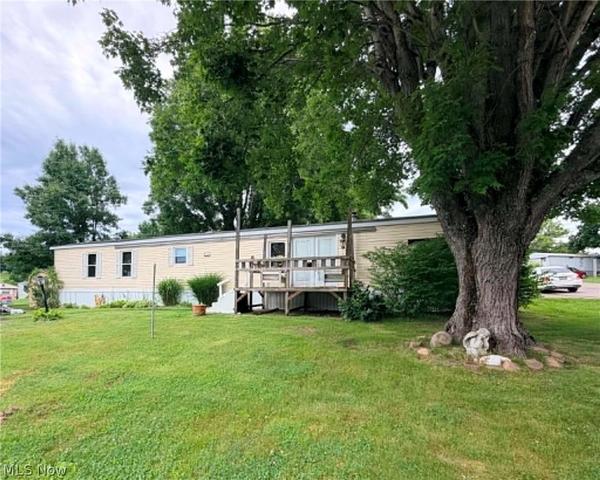 200 Willis Dr #123, Zanesville, OH 43701