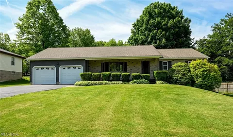 3170 Menough Rd, Ravenna, OH 44266