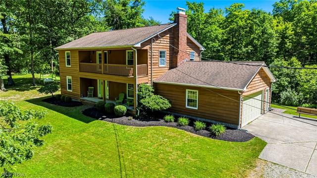 4008 Mannwood Rd, Ashtabula, OH 44004