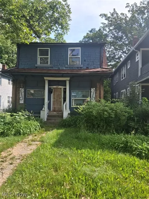 1775 Wickford, Cleveland, OH 44112