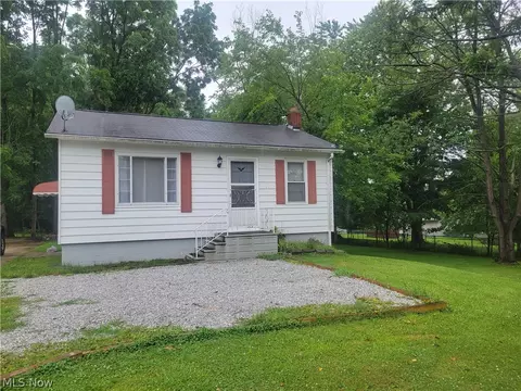 408 Newton St, Tallmadge, OH 44278