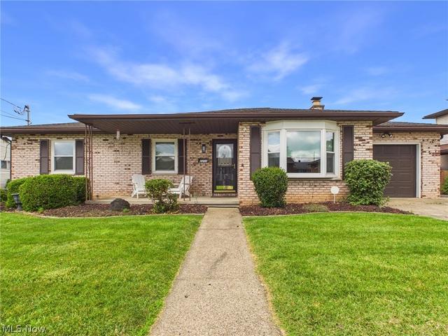 2200 Capital Dr, Parkersburg, WV 26101