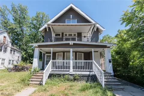10937-10929 Massie Ave, Cleveland, OH 44108