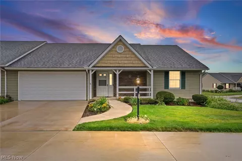 181 Park Place Dr, Wadsworth, OH 44281