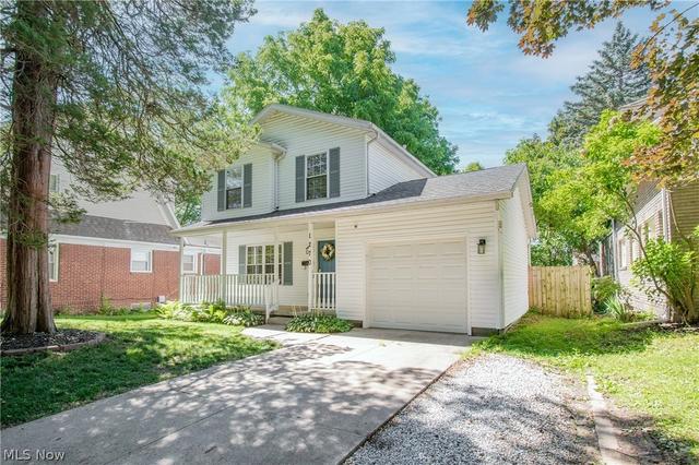 1270 Delia Ave, Akron, OH 44320