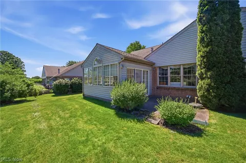 Exterior - 115 Denham Cir NE, Canton, OH 44721 photo 4 of 8