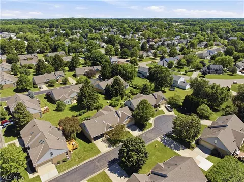 View/Area - 115 Denham Cir NE, Canton, OH 44721 photo 8 of 9