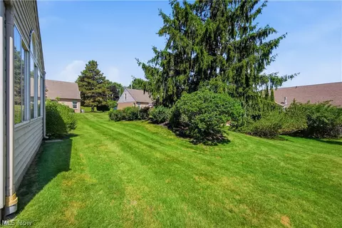 Exterior - 115 Denham Cir NE, Canton, OH 44721 photo 3 of 8