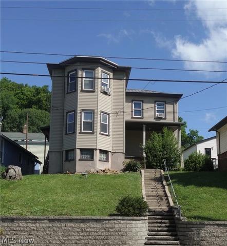 734 Main St, Bridgeport, OH 43912